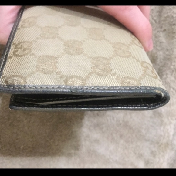 Gucci Monogram Abbey Wallet - Picture 4 of 4